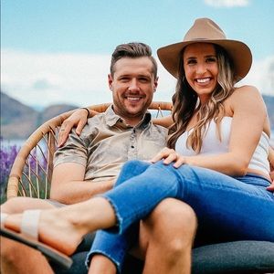 Meet your Posher, Kenzie